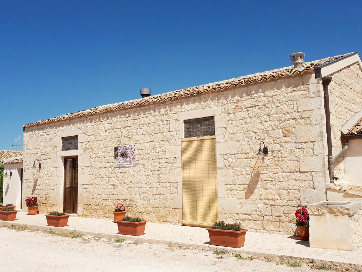 Agriturismo Serrafiori Casa Serrafiori Eksteriør bilde