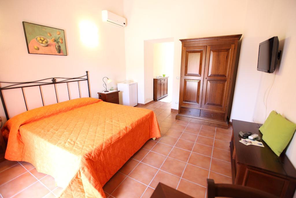 Agriturismo Serrafiori Casa Serrafiori Eksteriør bilde