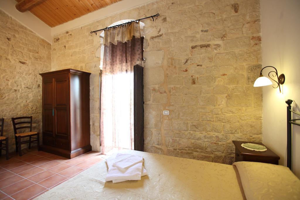 Agriturismo Serrafiori Casa Serrafiori Eksteriør bilde